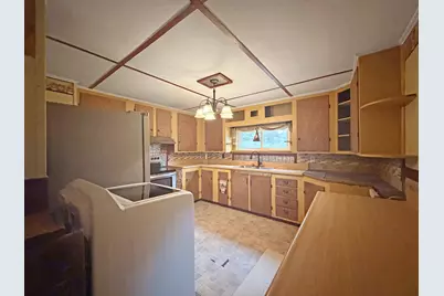 11 West Street, Houlton, ME 04730 - Photo 16