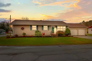 49 Rachel Blvd, Lewiston, ME 04240 - Photo 2