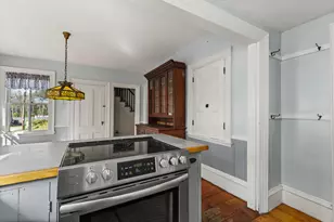 23 Meader St, North Berwick, ME 03906 - Photo 6