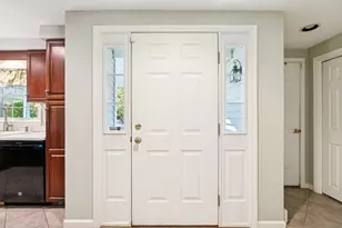 22 Winchester Ct, Kennebunk, ME 04043 - Photo 8