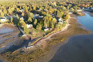 139 Harbor Dr, Tremont, ME 04653 - Photo 14