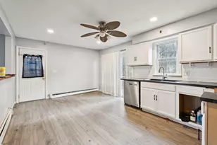 189 Grove St, Lewiston, ME 04240 - Photo 20