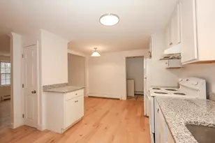 23 Lilac Ln, Kennebunk, ME 04043 - Photo 8