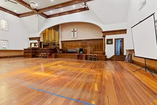 112 Washington St, Rumford, ME 04276 - Photo 10