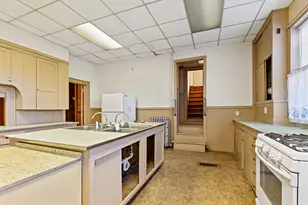 112 Washington St, Rumford, ME 04276 - Photo 40