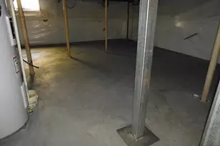 18 Monroe Street, Auburn, ME 04210 - Photo 100