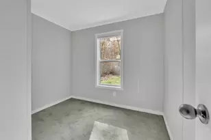 40 Oakwood St, Lyman, ME 04002 - Photo 8
