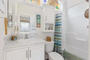 3 Old Orchard Rd, Old Orchard Beach, ME 04064 - Photo 16