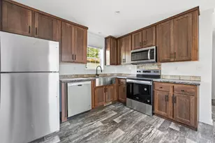 10 Victoria Dr, Waterville, ME 04901 - Photo 4