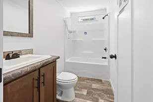 46 Victoria Dr, Waterville, ME 04901 - Photo 14