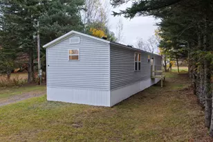 48 Bushey St, Ashland, ME 04732 - Photo 4