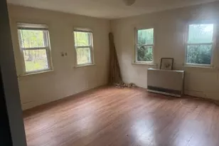 32 Grove St, Rockport, ME 04856 - Photo 8