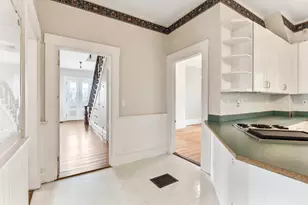 27 Gardiner St, Richmond, ME 04357 - Photo 4