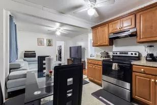 242 Lincoln St, Saco, ME 04072 - Photo 8