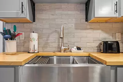 113-115 Saco Avenue, Old Orchard Beach, ME 04064 - Photo 22