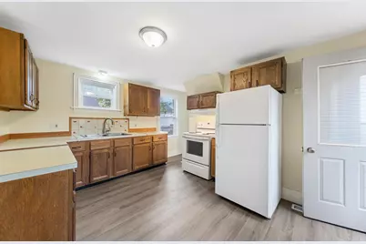 43 Brewster Street, Rockland, ME 04841 - Photo 12