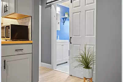 113-115 Saco Avenue, Old Orchard Beach, ME 04064 - Photo 32