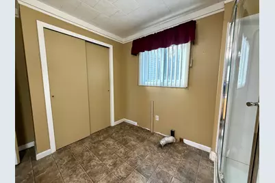 543 E Main Street, Madawaska, ME 04756 - Photo 30