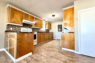 543 E Main St, Madawaska, ME 04756 - Photo 20