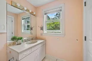 16 Oakwood Ln, Kennebunk, ME 04043 - Photo 24