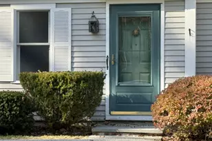 16 Oakwood Ln, Kennebunk, ME 04043 - Photo 6