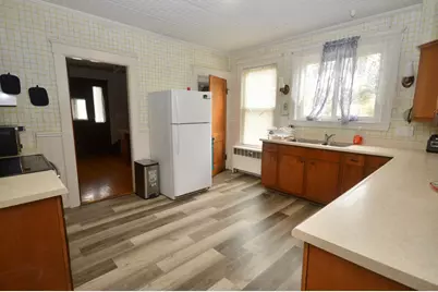 744 Hammond Street, Bangor, ME 04401 - Photo 14