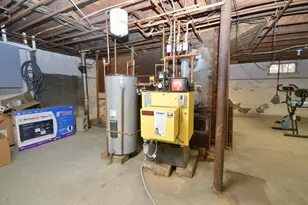 744 Hammond St, Bangor, ME 04401 - Photo 32