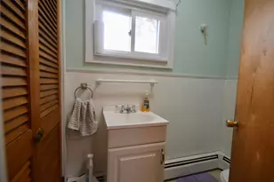 744 Hammond St, Bangor, ME 04401 - Photo 18