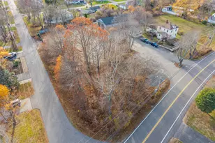 189 Eldridge Rd, Wells, ME 04090 - Photo 1