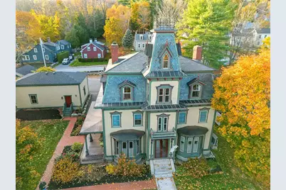 15 Middle Street #3, Hallowell, ME 04347 - Photo 2