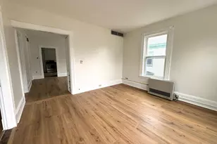 117 Winter St, Auburn, ME 04210 - Photo 8