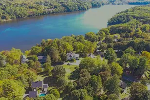 59 Summer St, Hampden, ME 04444 - Photo 4