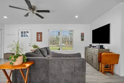 40 Doughty Boulevard, Levant, ME 04456 - Photo 28