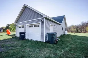 40 Doughty Blvd, Levant, ME 04456 - Photo 34