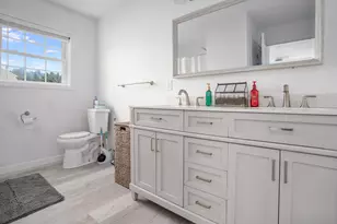 40 Doughty Blvd, Levant, ME 04456 - Photo 18