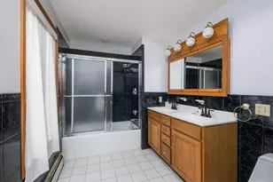 361 Long Beach Ave, York, ME 03909 - Photo 16