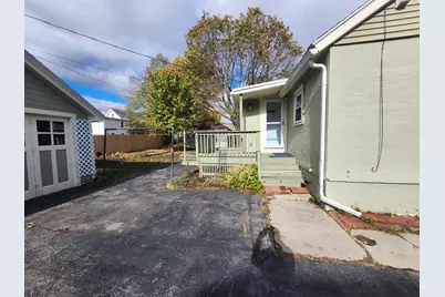 31 Ridgeway Avenue, Sanford, ME 04073 - Photo 8