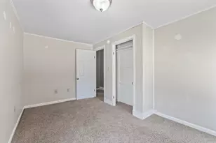 130 W Broadway, Bangor, ME 04401 - Photo 38