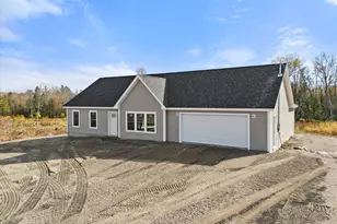 10 Blue Sky Dr, Levant, ME 04456 - Photo 2