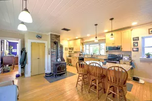 389 Higgins Rd, Pittsfield, ME 04967 - Photo 12