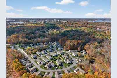 8 Caslyn Drive, Eliot, ME 03903 - Photo 2