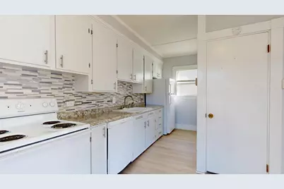 10 Leighton Street, Waterville, ME 04901 - Photo 10