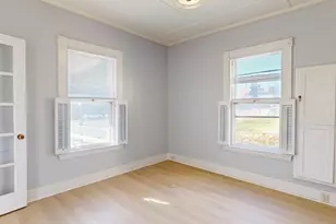 10 Leighton St, Waterville, ME 04901 - Photo 6