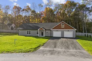 26 Village Green Cir, Oakland, ME 04963 - Photo 2