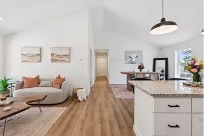 26 Village Green Circle, Oakland, ME 04963 - Photo 4
