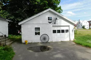 9 Collins St, Bingham, ME 04920 - Photo 4