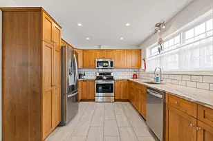 18 Hunter Dr, Hermon, ME 04401 - Photo 16