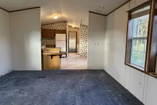 499 Augusta Rd, Winslow, ME 04901 - Photo 14