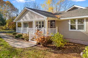 40 Highland St, Rockland, ME 04841 - Photo 6