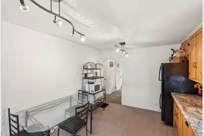 520 Lincoln Street, Lewiston, ME 04240 - Photo 6